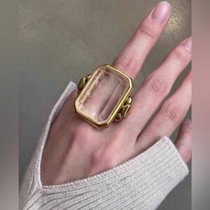 2/$30🌵 Gold Ring Cloudy Clear Giant Stone Size 8 Vintage Style Baroque Jewelry